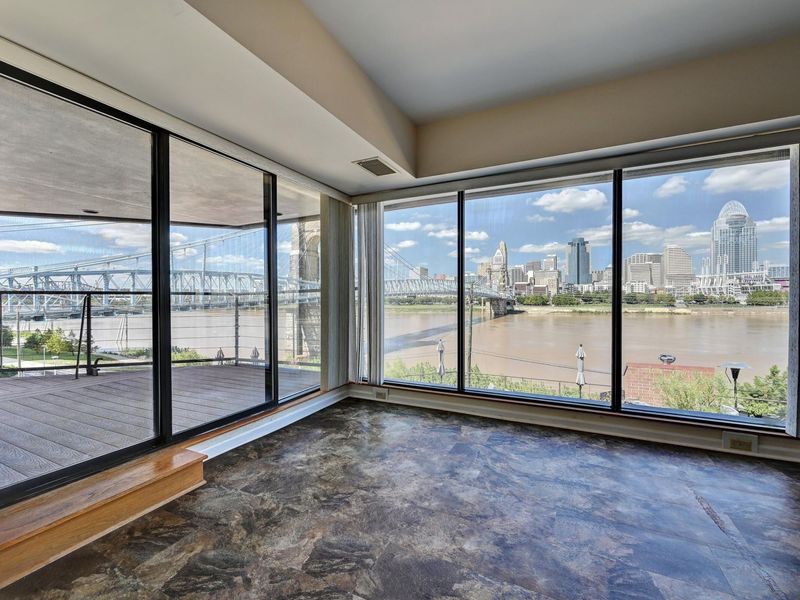 1 Riverside Place, Unit 302, Covington, KY 41011 Photo 40