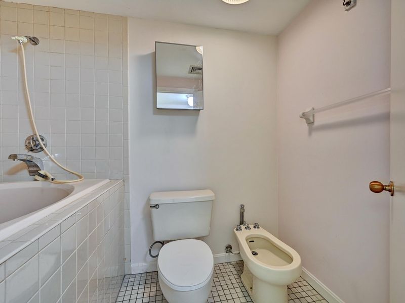 1 Riverside Place, Unit 302, Covington, KY 41011 Photo 47