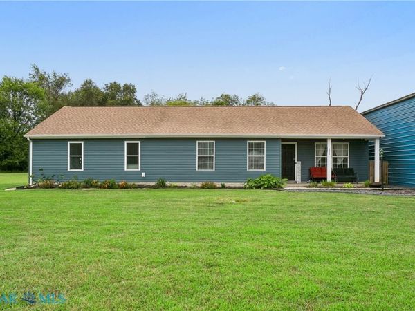 6824 Michael Lane, Hayes, VA 23072