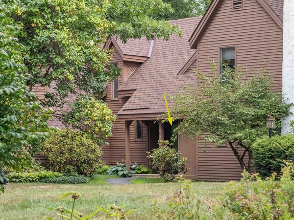 807 Murphy's Road, Unit B, Hartford, VT 05059