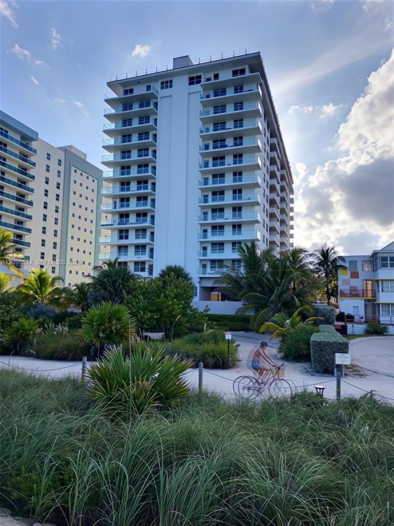 9225 Collins Ave , Unit 1109, Surfside, FL 33154 Photo