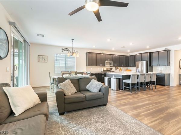 3808 Snow Fawn Avenue , North Las Vegas, NV 89084