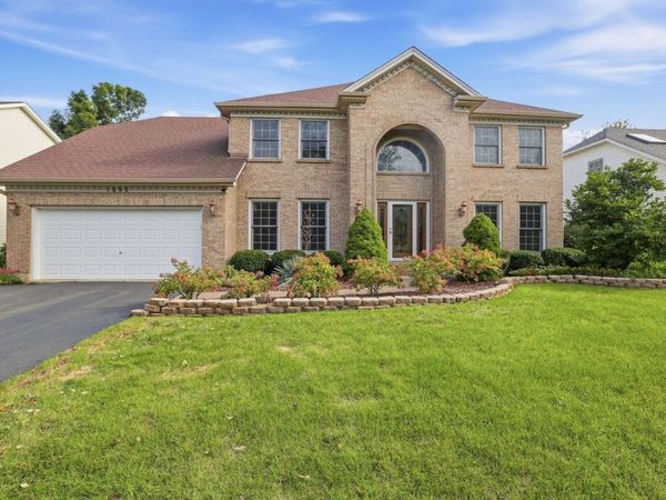 1892 Marne Road , Bolingbrook, IL 60490