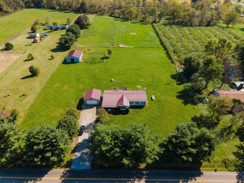 25411 Hopewell Road, Gambier, OH 43022 Photo 2