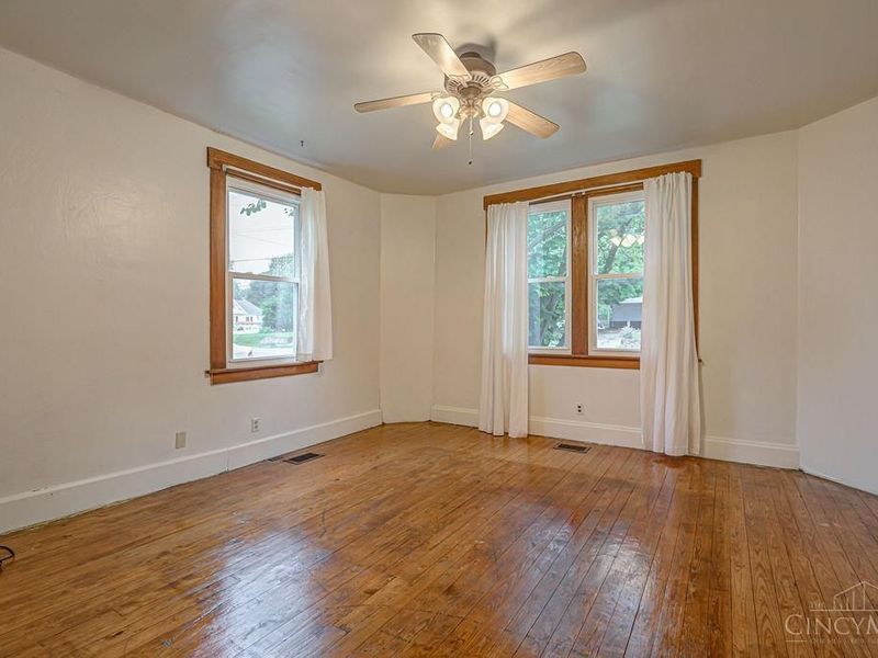 209 Main Street, College Corner, OH 45003 Photo 9