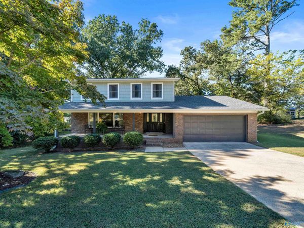 3012 Edgewood Drive, Scottsboro, AL 35769