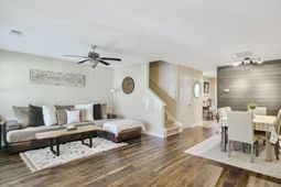 428 Truman Drive photo 4
