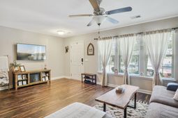 428 Truman Drive photo 4