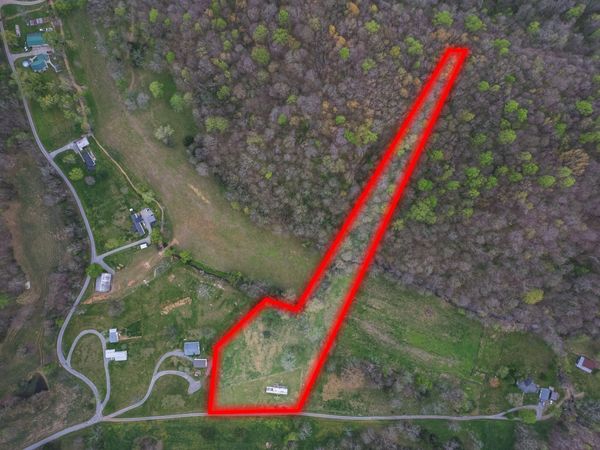 109 Creek Bend Ln , Manchester, TN 37355