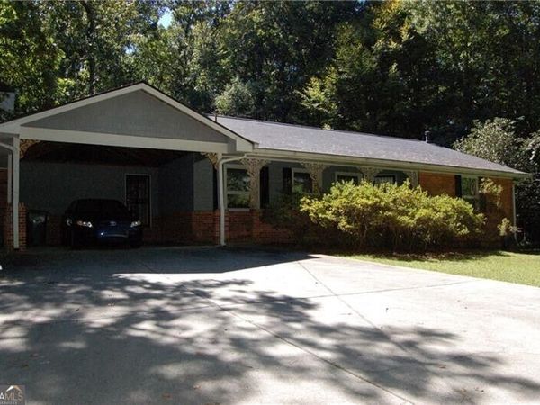 1054 Swathmore Drive NW, Atlanta, GA 30327