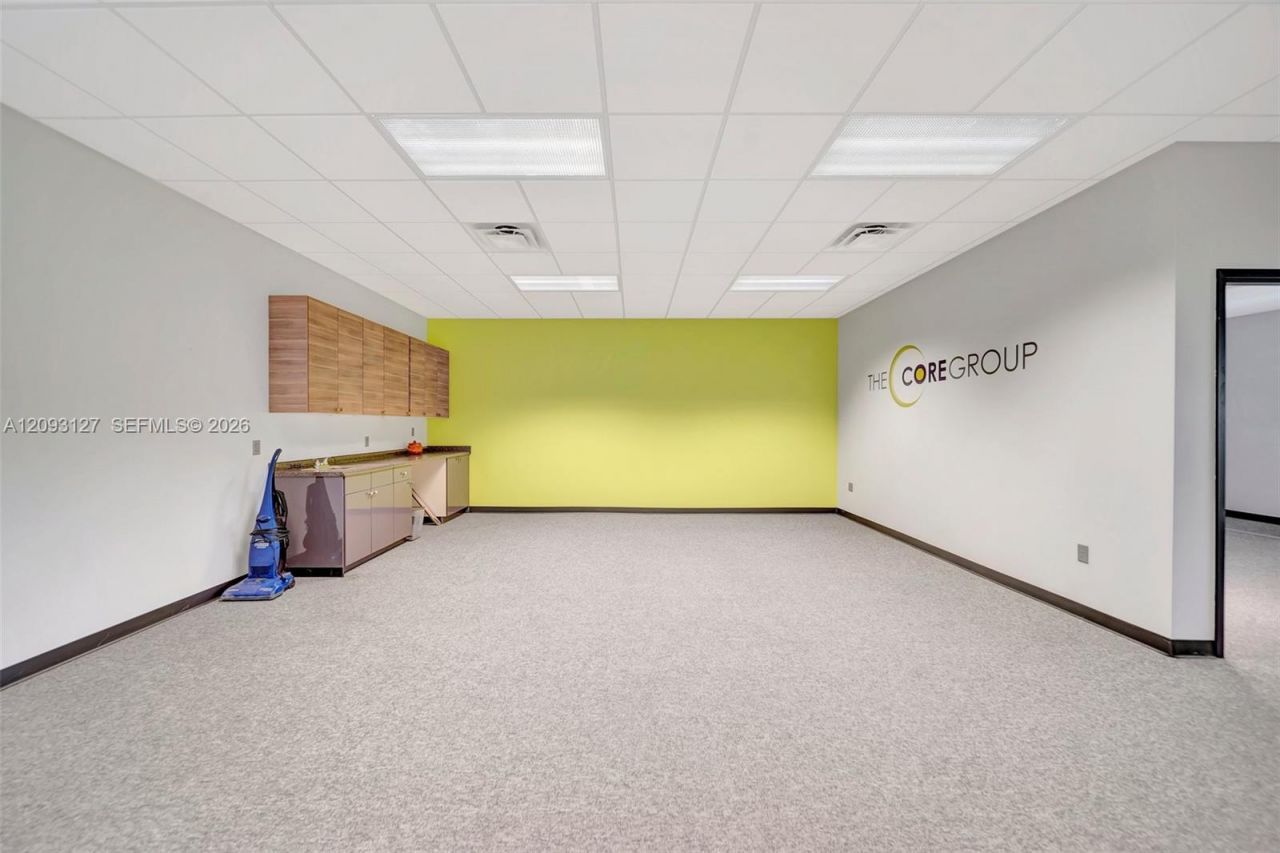 2200 N University Dr , Sunrise, FL 33322 Photo