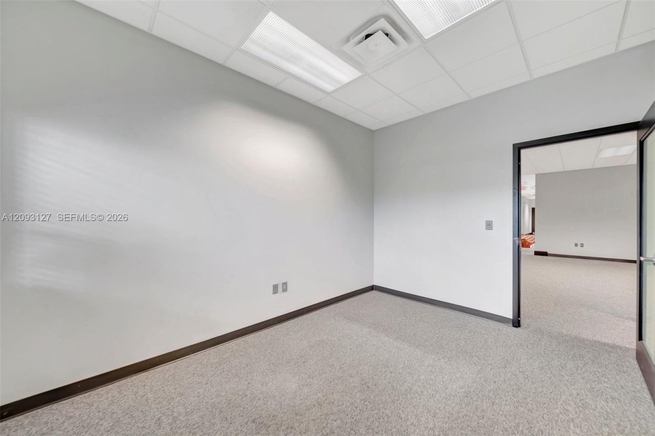 2200 N University Dr , Sunrise, FL 33322 Photo