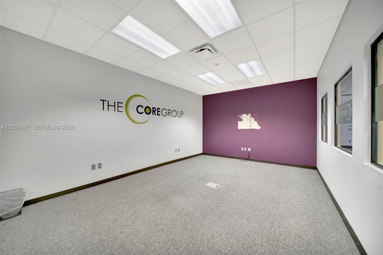2200 N University Dr , Sunrise, FL 33322 Photo