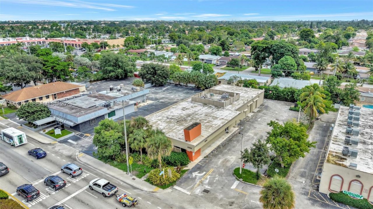 2200 N University Dr , Sunrise, FL 33322 Photo