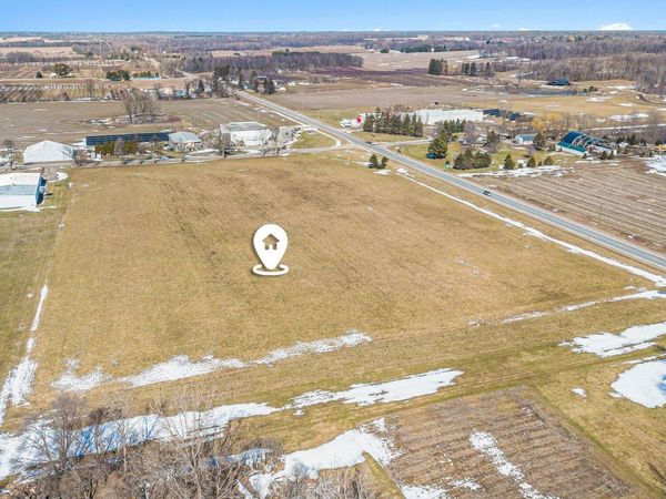 W Eureka Road, Eau Claire, MI 49111
