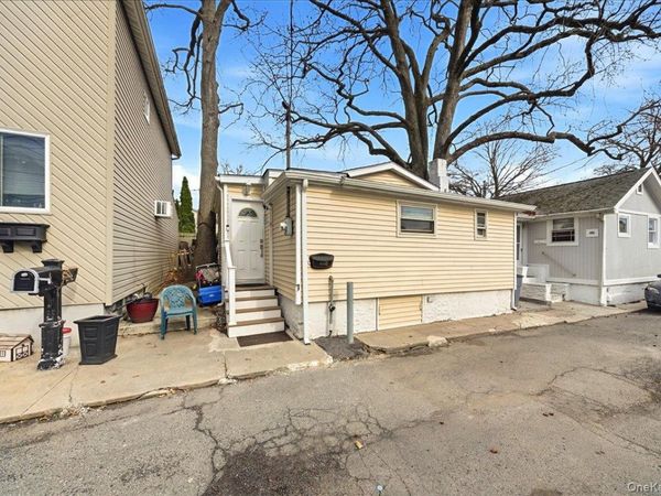 133B Edgewater Park , Unit 133B, Bronx, NY 10465