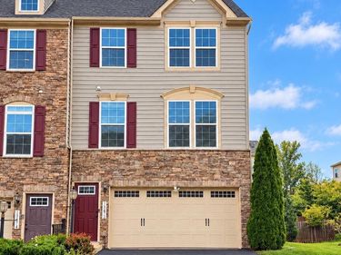 13672 ROCKINGHAM LANE, GAINESVILLE, VA 20155