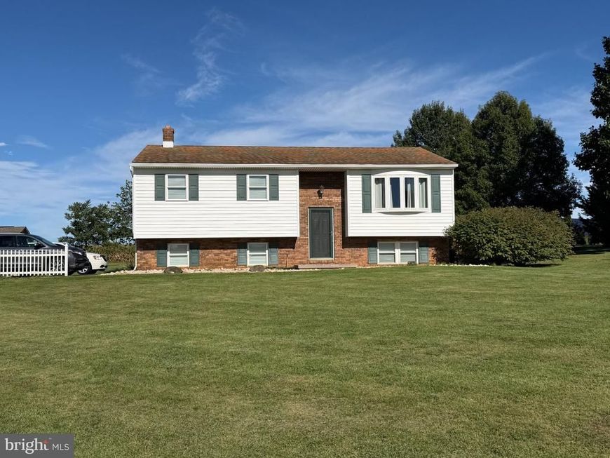 1446 S White Oak Street, Lebanon, PA 17042 Main Photo