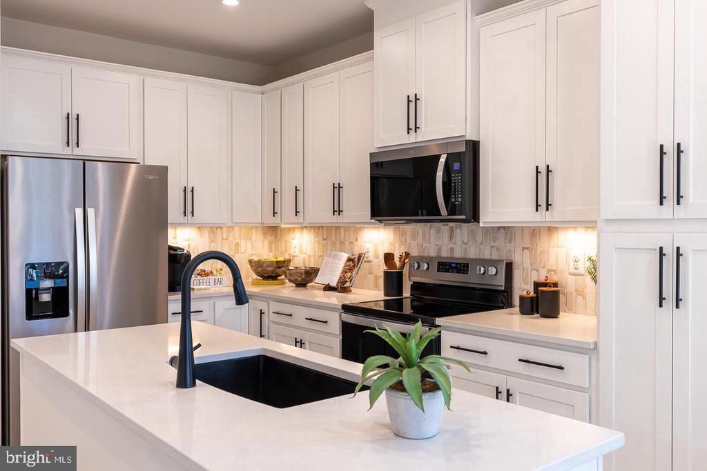 553 QUARRY PLACE COURT , REISTERSTOWN, MD 21136
