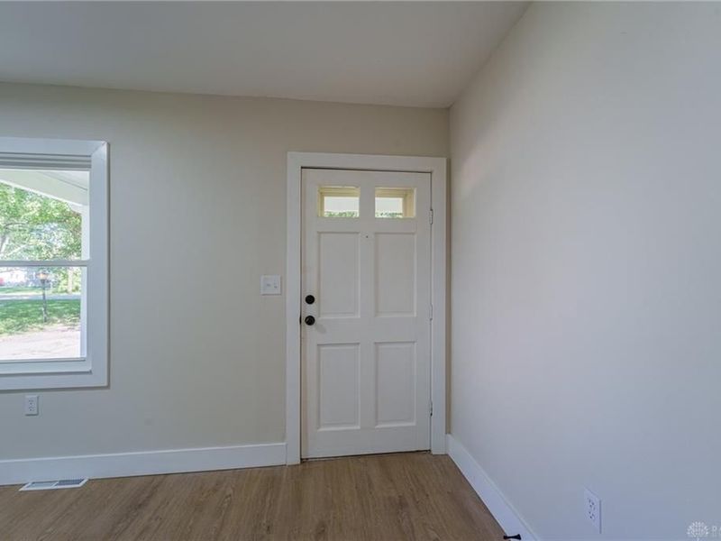 2567 W Jackson Road, Mad River Township, OH 45387 Photo 5