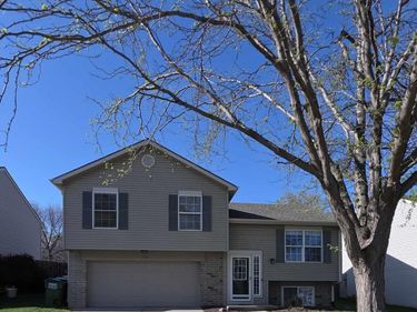17718 Olive Street, Omaha, NE 68136