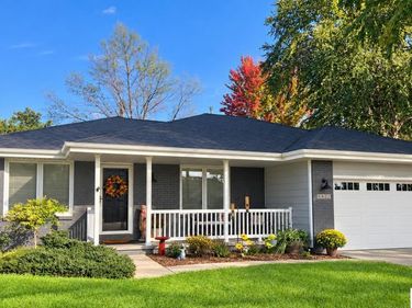 6922 S 53rd Court, Lincoln, NE 68516