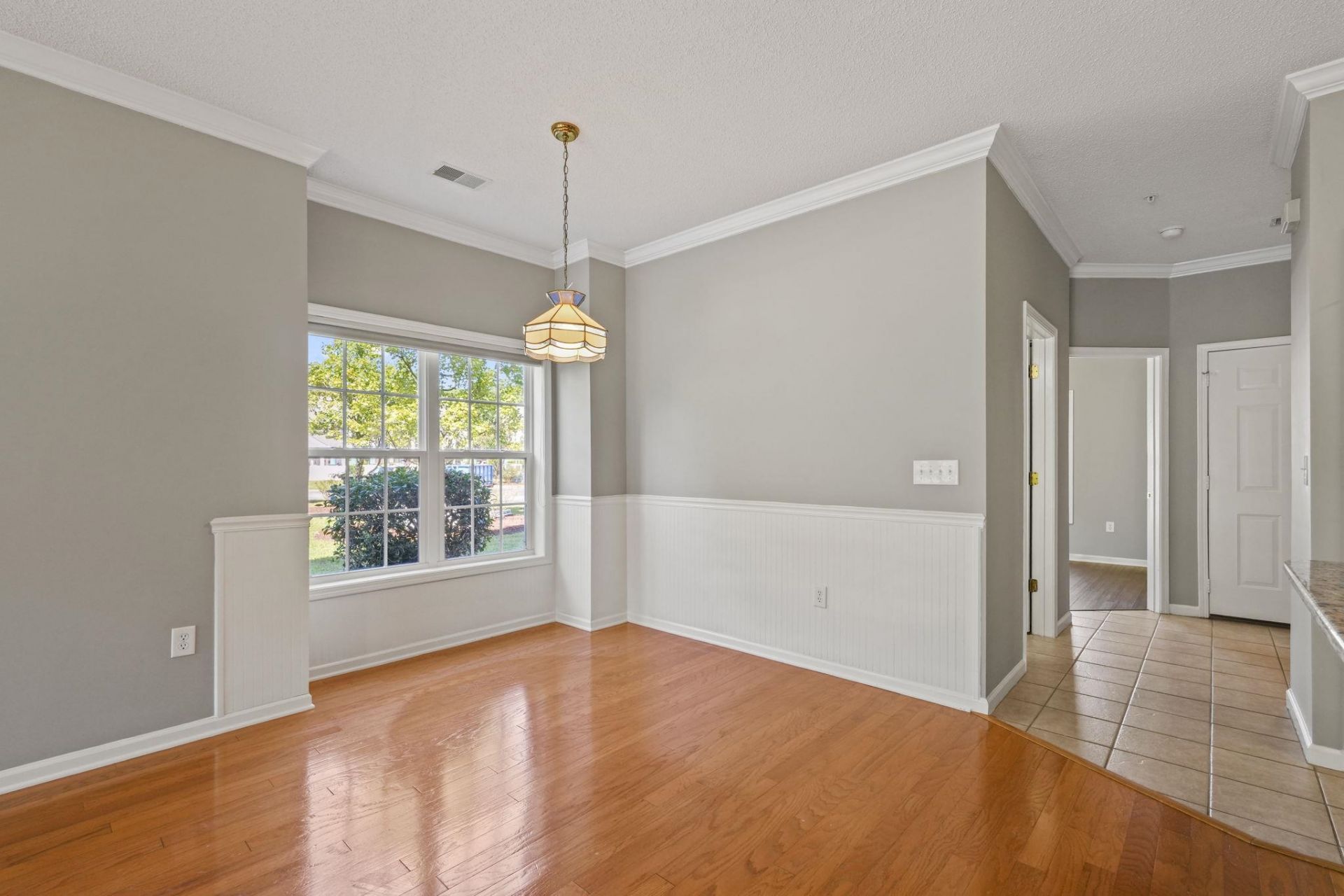 5792 Longwood Dr. Photo 13