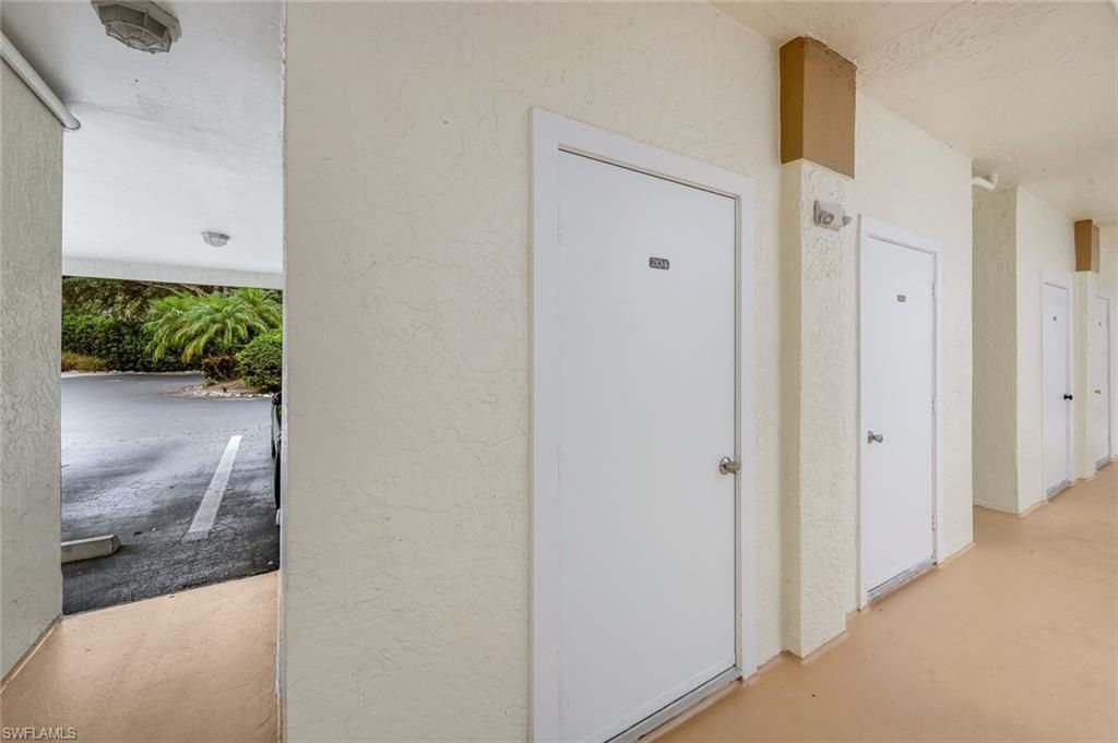 6030 Chardonnay Ln , Unit 204, Naples, FL 34119 Photo