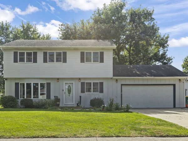 3800 Amber Court, Plainfield, IL 60586