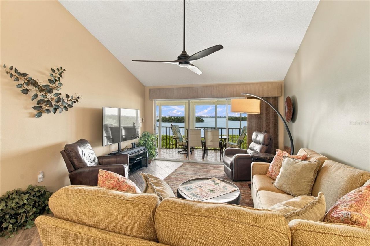 1389 Perico Point Circle , Unit 140, Bradenton, FL 34209 Photo