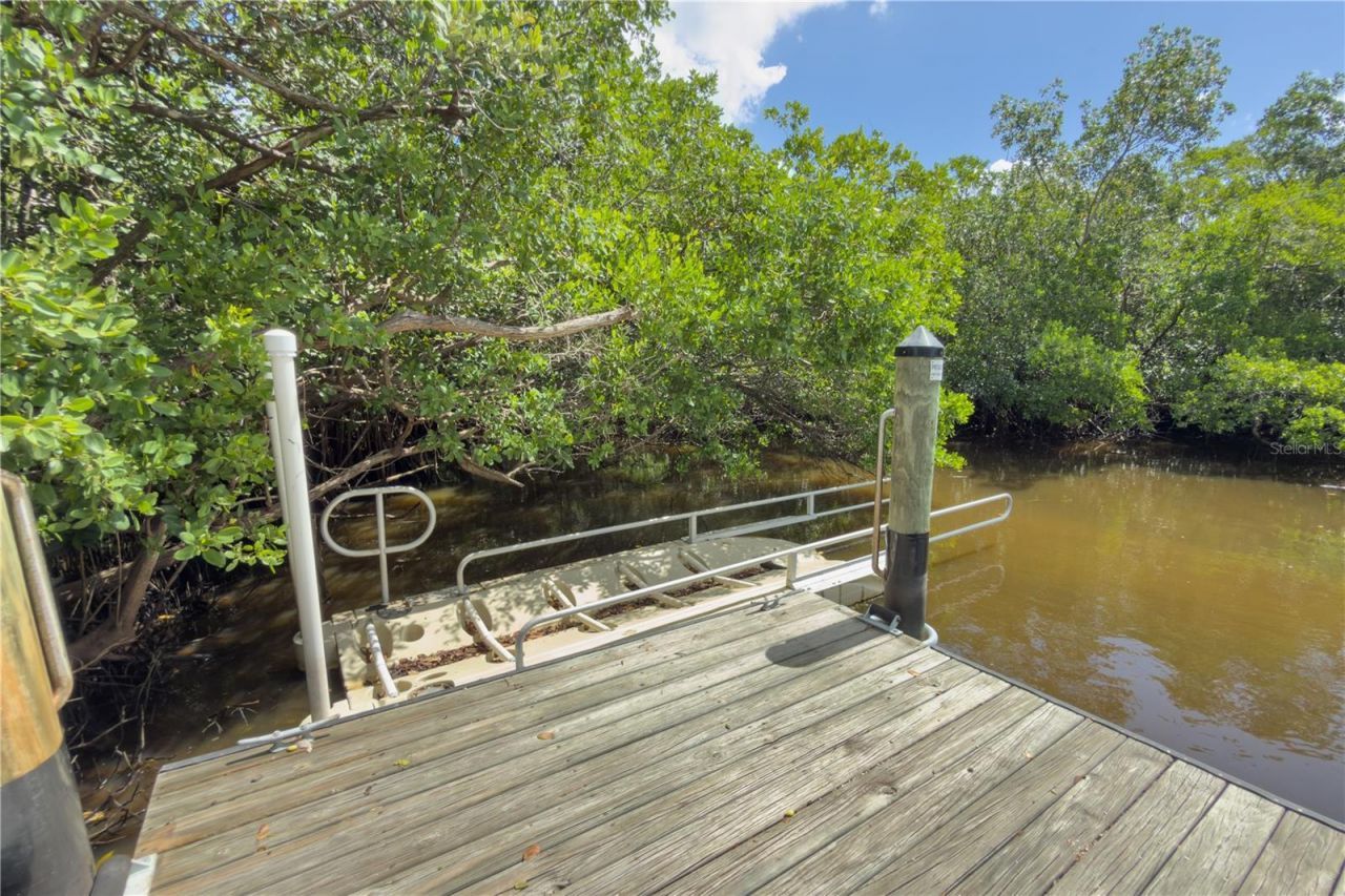 1389 Perico Point Circle , Unit 140, Bradenton, FL 34209 Photo