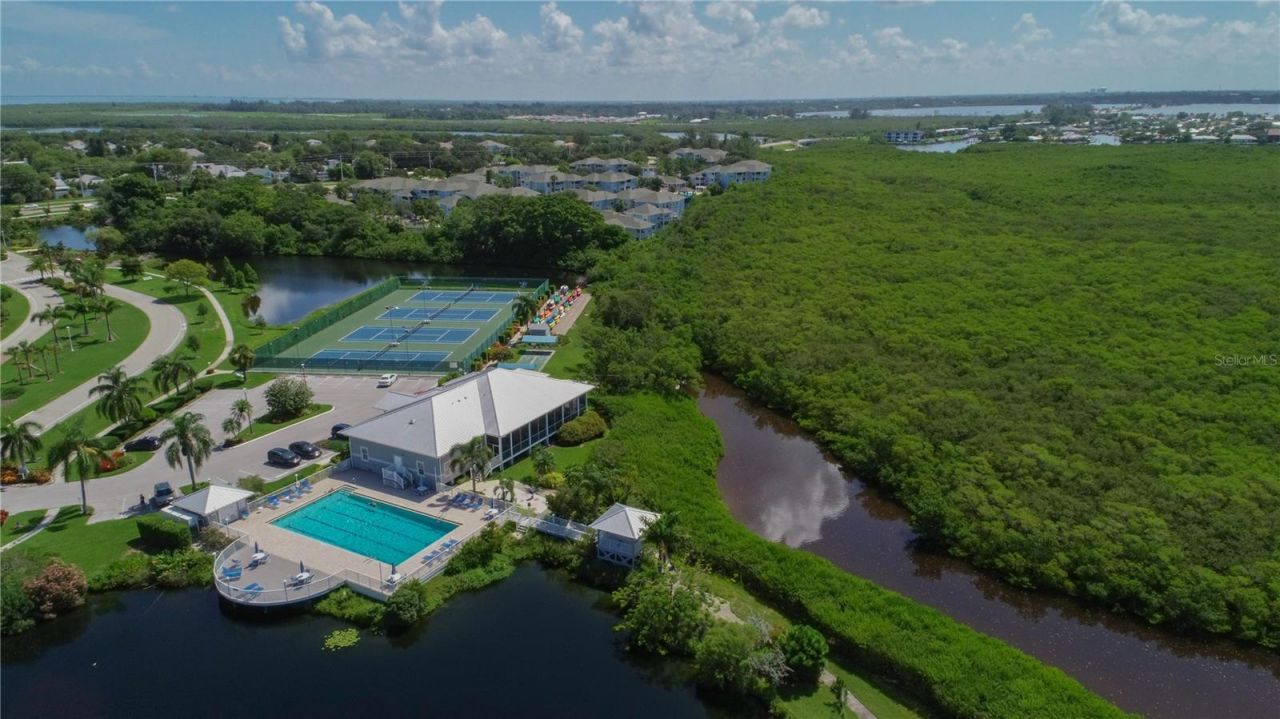 1389 Perico Point Circle , Unit 140, Bradenton, FL 34209 Photo