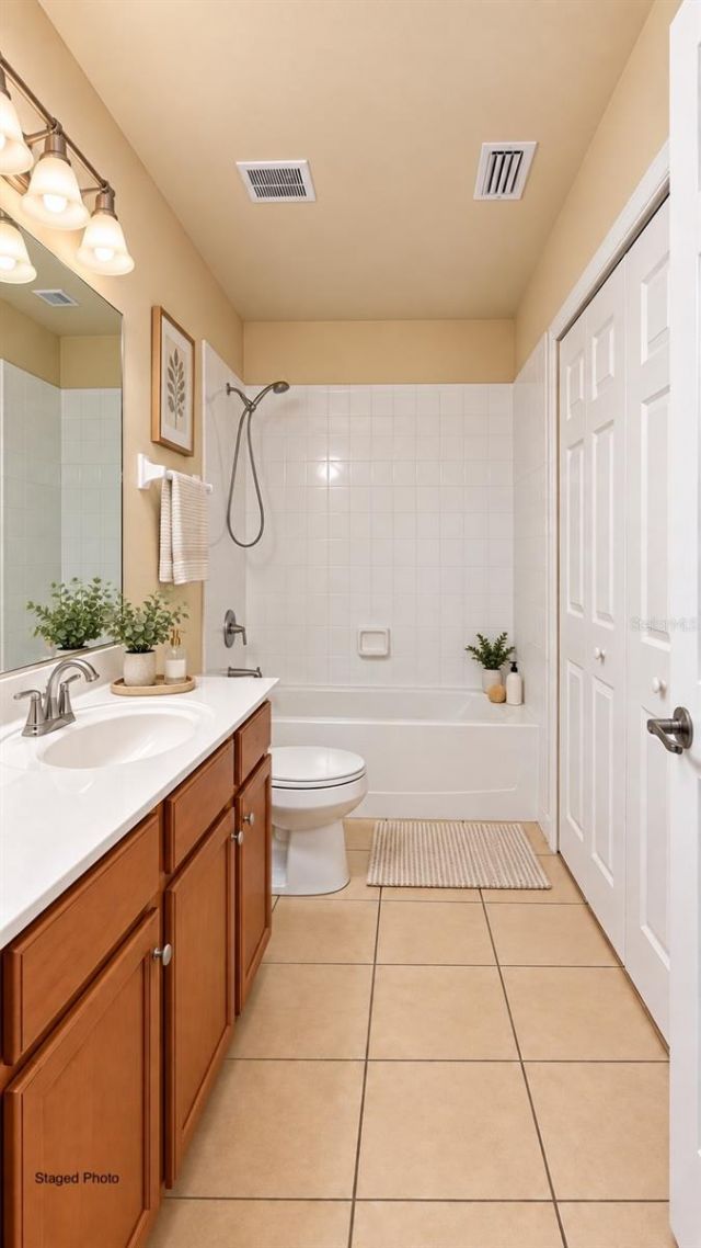 9063 Gervais Circle , Unit 1204, Naples, FL 34120 Photo