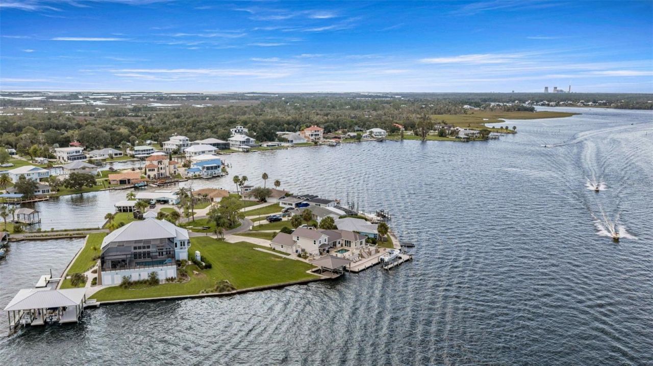 2247 N Pilot Point, Crystal River, FL 34429 Photo