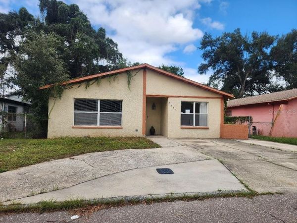 3814 E CAYUGA STREET , TAMPA, FL 33610