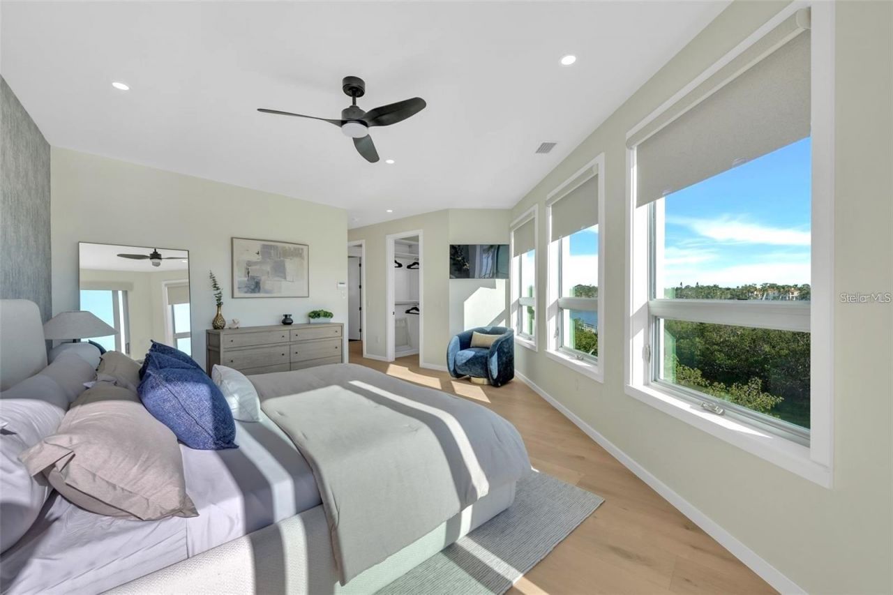 1406 Tangier Way, Sarasota, FL 34239 Photo