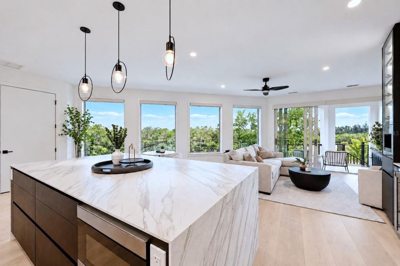 1406 Tangier Way, Sarasota, FL 34239 Photo