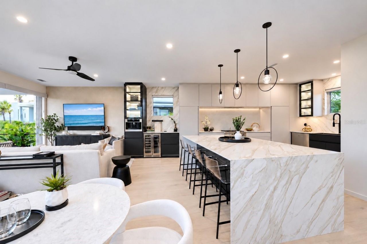1406 Tangier Way, Sarasota, FL 34239 Photo