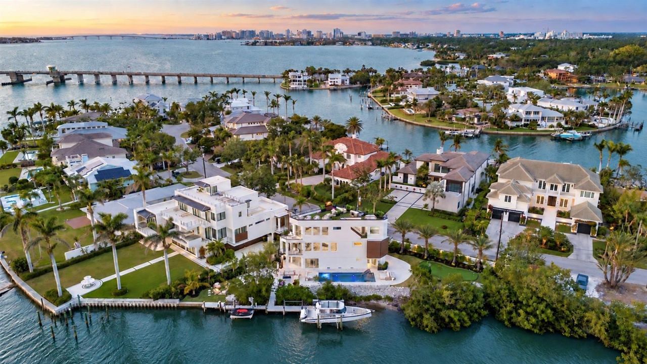 1406 Tangier Way, Sarasota, FL 34239 Photo