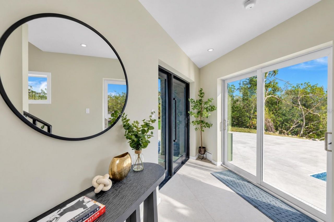 1406 Tangier Way, Sarasota, FL 34239 Photo