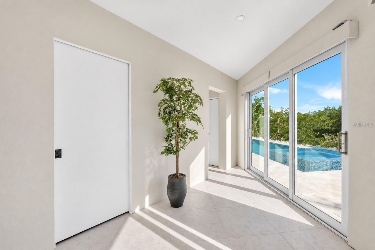 1406 Tangier Way, Sarasota, FL 34239 Photo