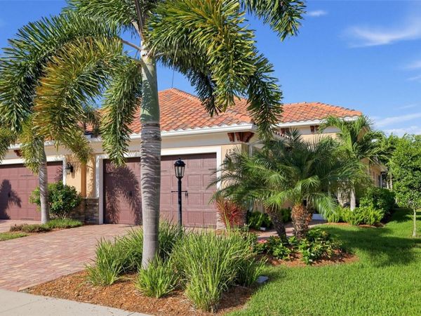 125 COLEBROOK COURT , VENICE, FL 34292