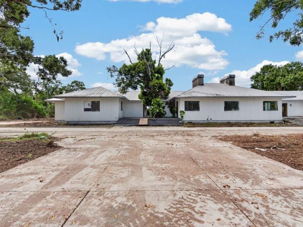 2140 DESOTO ROAD , SARASOTA, FL 34234