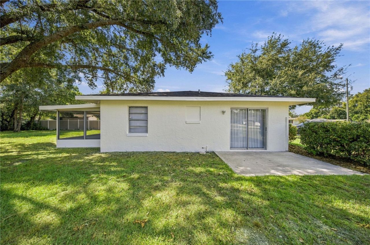 21234 SW Raintree Street , Dunnellon, FL 34431 Photo