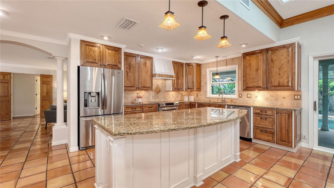 4887 Peregrine Point Circle E, Sarasota, FL 34231 Photo