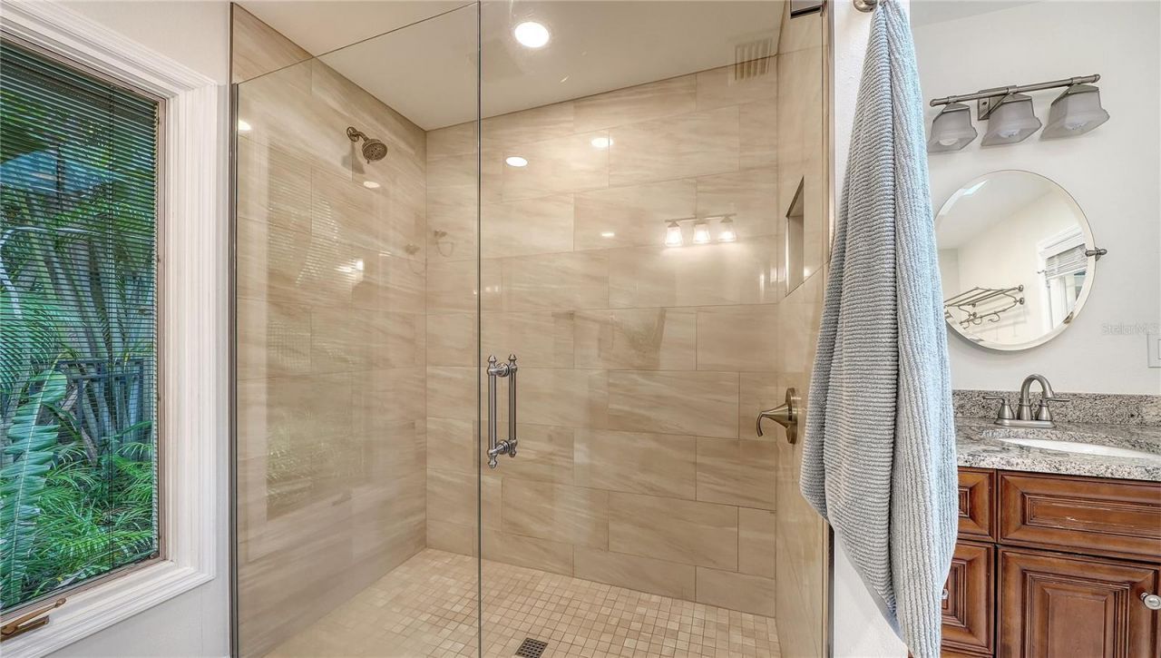 4887 Peregrine Point Circle E, Sarasota, FL 34231 Photo