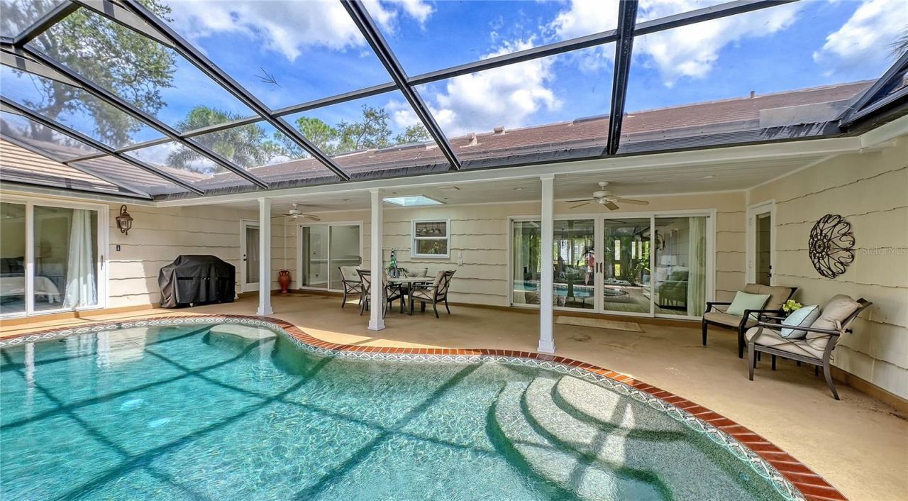 4887 Peregrine Point Circle E, Sarasota, FL 34231 Photo