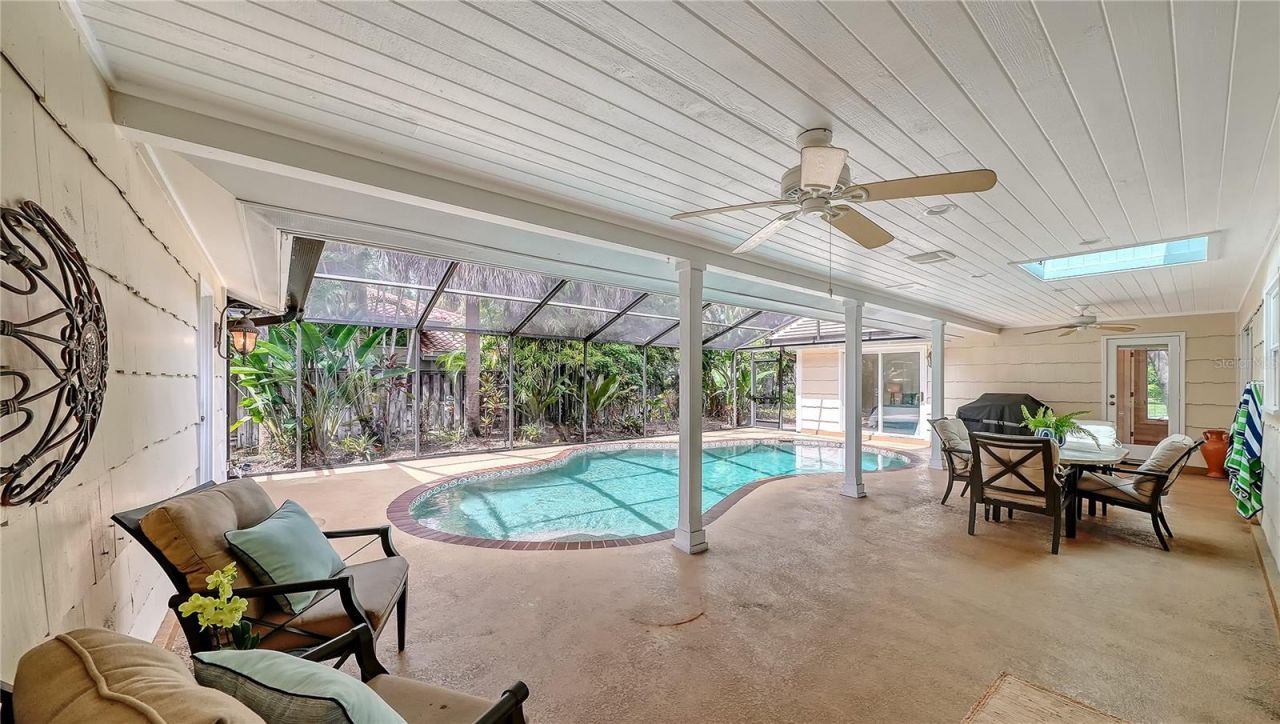 4887 Peregrine Point Circle E, Sarasota, FL 34231 Photo