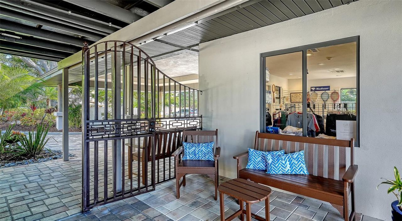4887 Peregrine Point Circle E, Sarasota, FL 34231 Photo