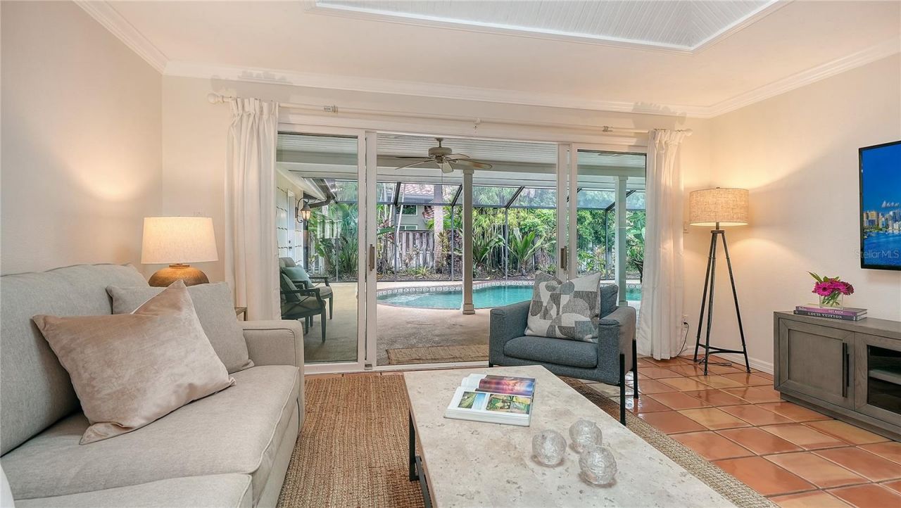 4887 Peregrine Point Circle E, Sarasota, FL 34231 Photo